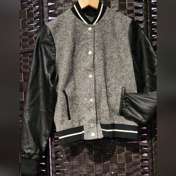 🌟2/40🌟 Abercrombie & Finch jacket - Picture 11 of 11